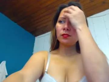 camila_delarosa from Chaturbate is Freechat