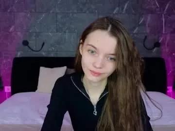 cutiechloee from Chaturbate is Freechat