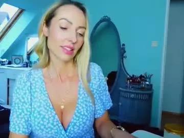 emilachat from Chaturbate is Freechat