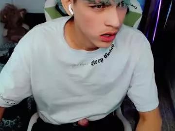 michael_torress from Chaturbate is Freechat