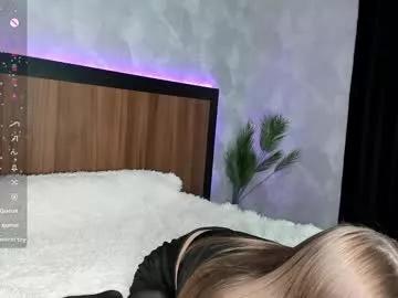 playful_moon from Chaturbate is Freechat