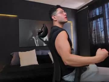 richard_milleer from Chaturbate is Freechat