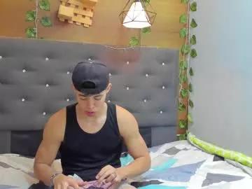 wesley_white7 from Chaturbate is Freechat